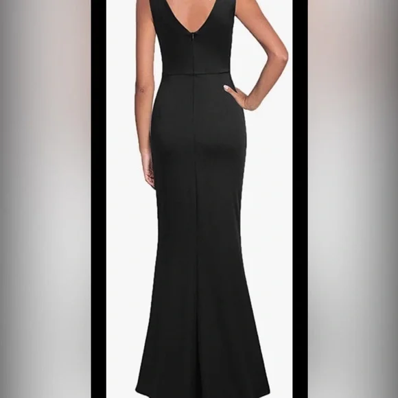Black formal long dress - Picture 2 of 7